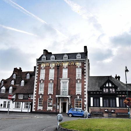 The Castle Hotel Wetherspoon Ruthin Exterior photo
